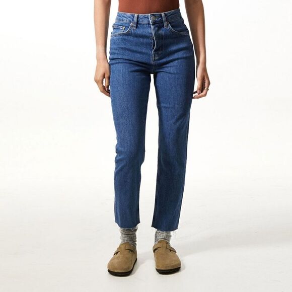 NWT BDG URBAN OUTFITTERS DILLON SLIM STRAIGHT JEANS - Picture 1 of 4